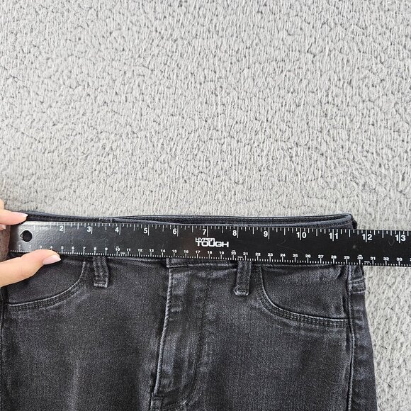 Hollister Shorts Womens 24 Black Curvy High-Rise Jean Distressed Raw Hem‎ Denim - Picture 8 of 16